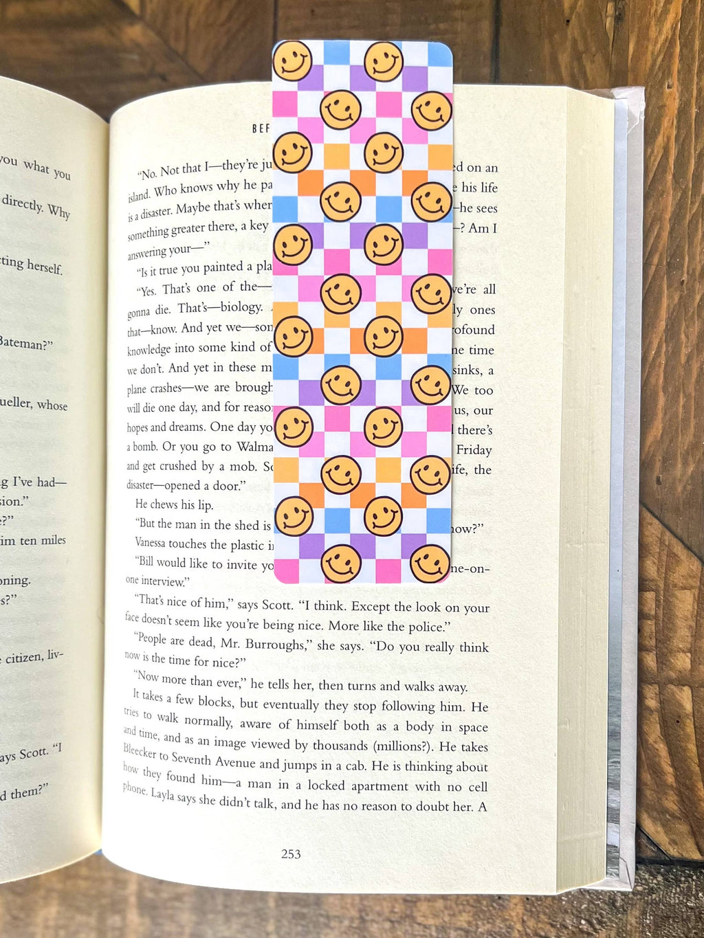 Checker / Glossy - Laminated Bookmark