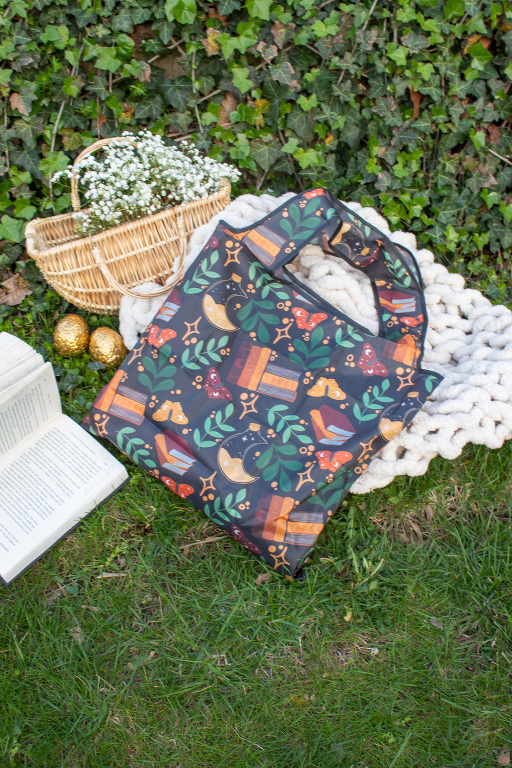 Burgundy Books | Reusable Bookish Foldable Grocery Tote Bag