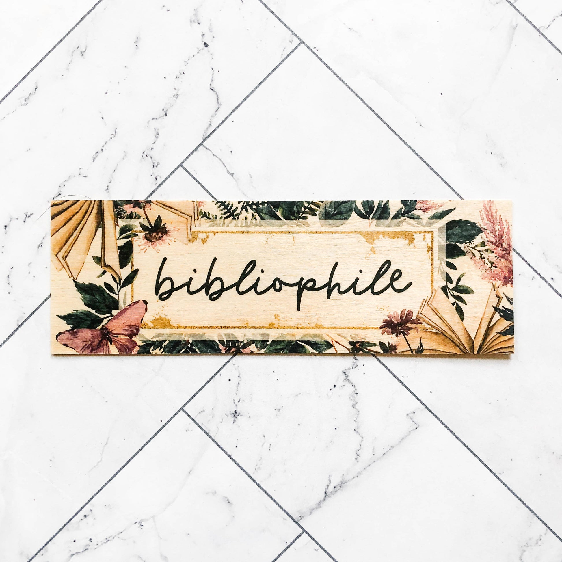 Bibliophile woodmark | Book lover's wooden bookmark