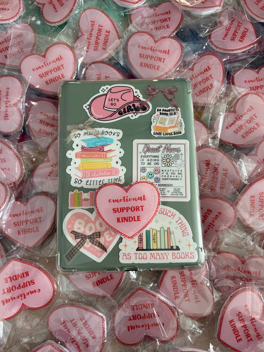 Emotional Support Kindle: Reading E- Reader Grips