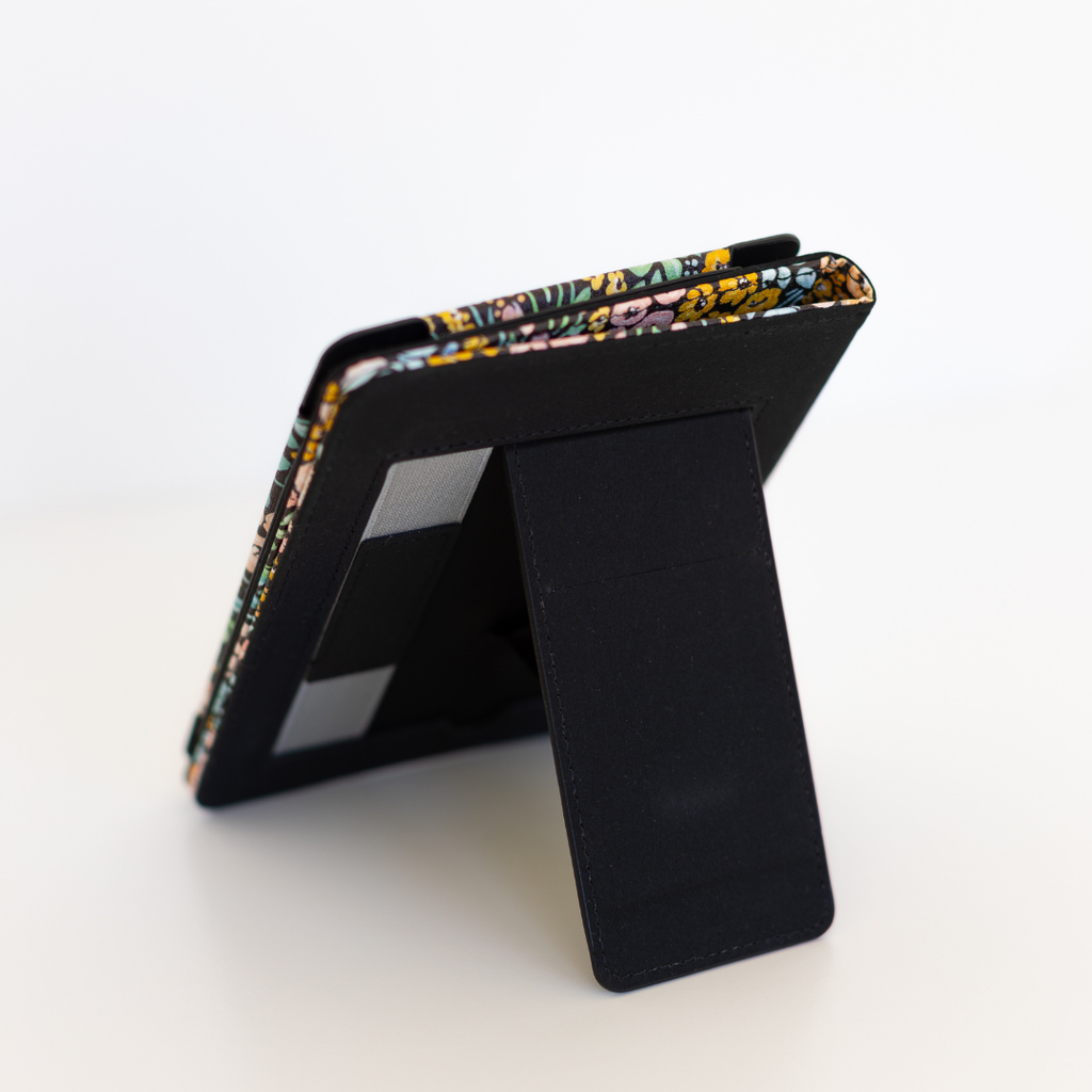 Black Floral Kindle Case: Kindle Basic(11th Generation)
