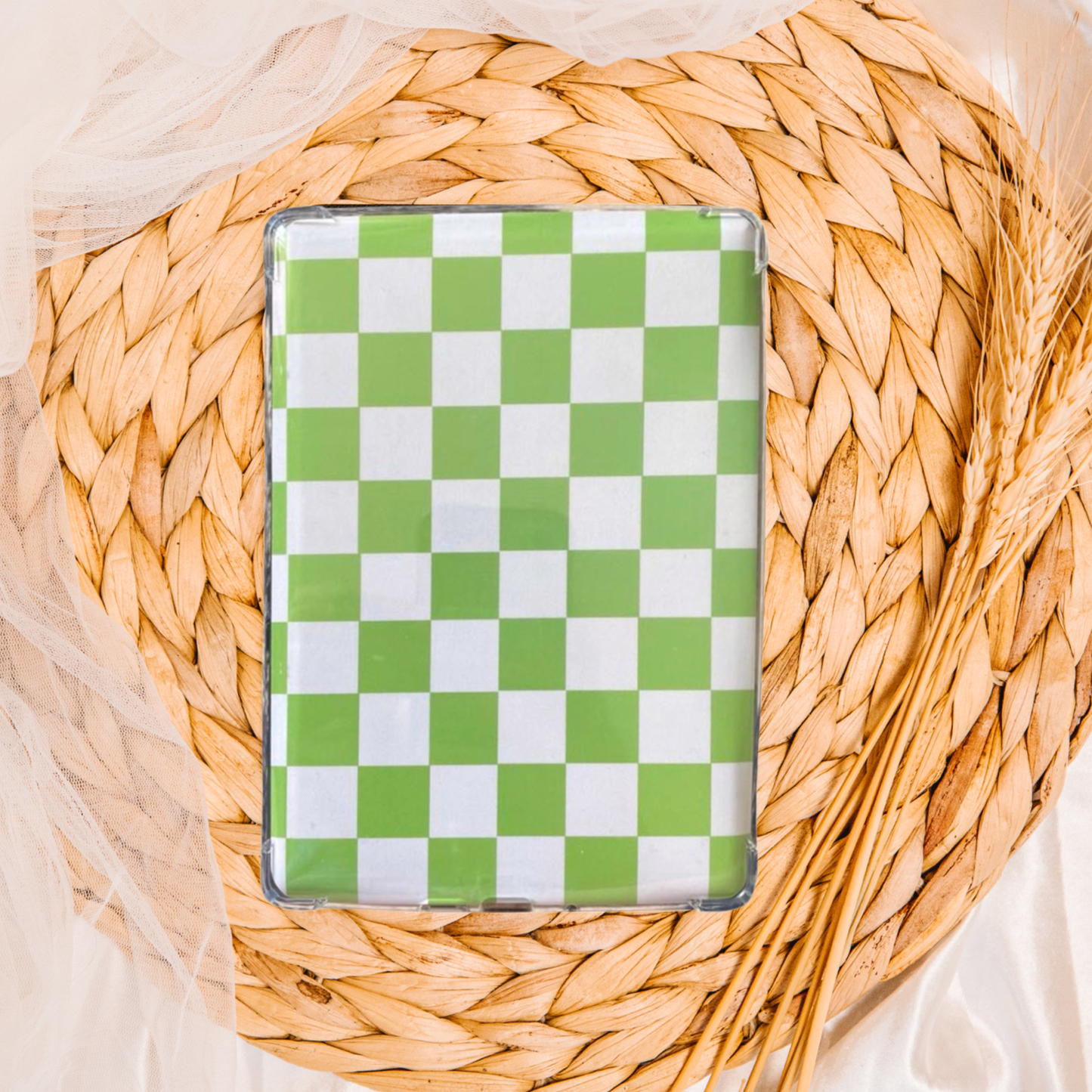 Checkered Clear Case Kindle Inserts for Book Lovers: Green
