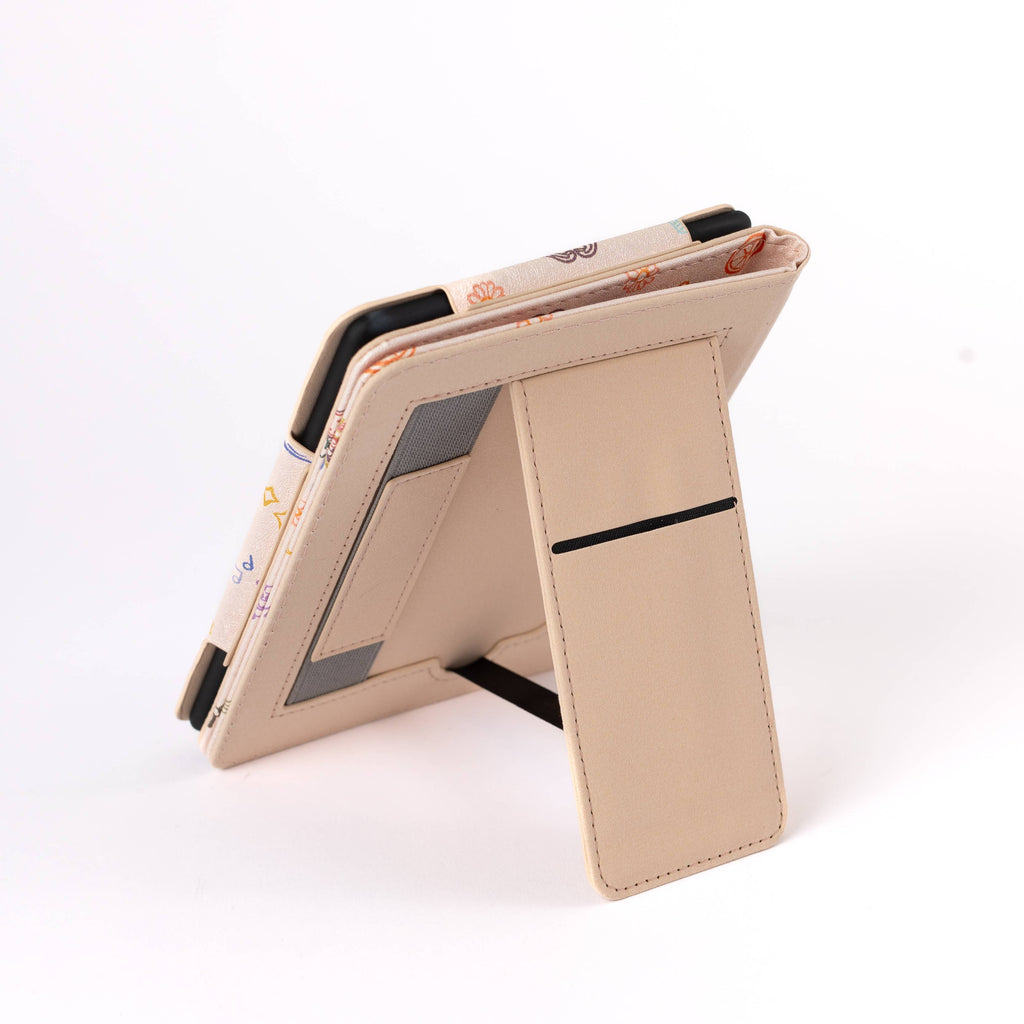 Favorite Things Kindle Case: Kindle Paperwhite (11th & 12th Generation)