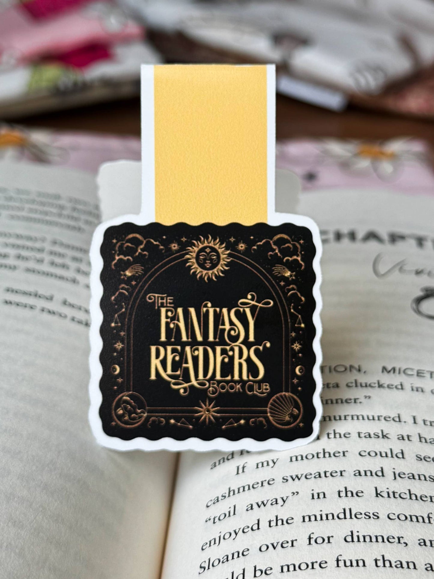 Magnetic Bookmark - Fantasy Reader Book Club